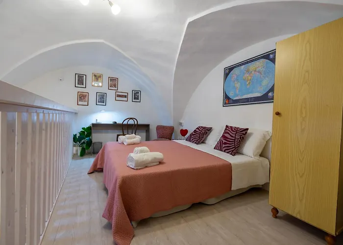 Guest house Domus Vittoria 3*